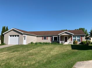 609 Canal Dr, Pine Grove, PA 17963