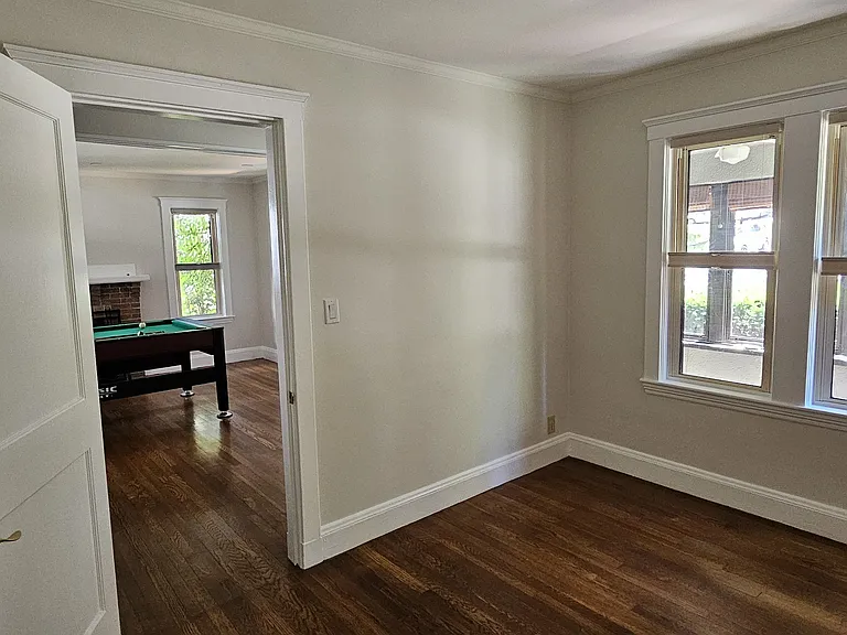 503 Belmont St — Photo 12