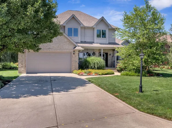 10196 Doubletree Dr N, Winfield, IN 46307