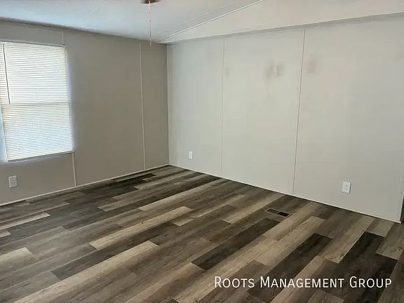 4th image of 700 E 6th St Lot 110