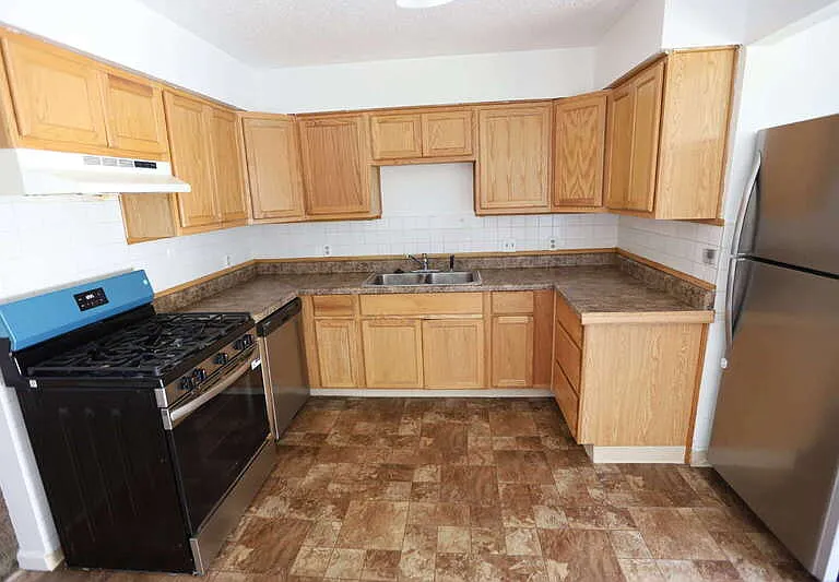 2257 Countrywood Dr SE — Photo 2