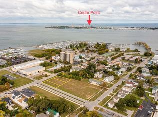 1A E Market St, Sandusky, OH 44870