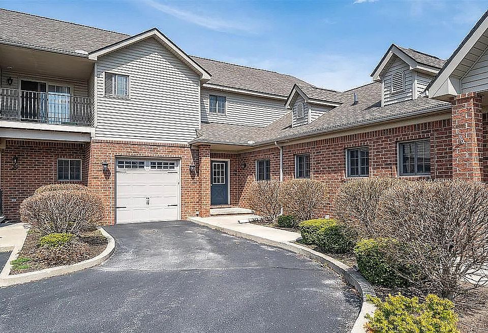 1st image of 26 Highland Ave #1