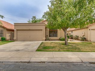 4433 E Wildwood Dr, Phoenix, AZ 85048