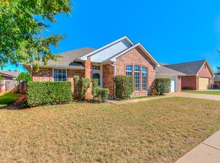 18108 Chestnut Oak Dr, Edmond, OK 73012