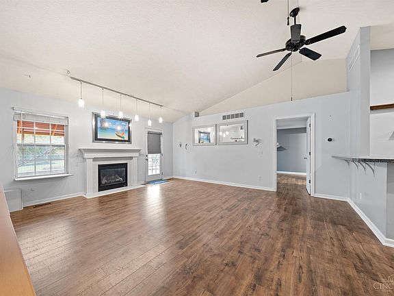 4th image of 5206 Crystal View Ct