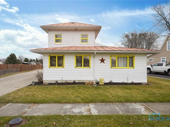 527 West St, Carey, OH 43316