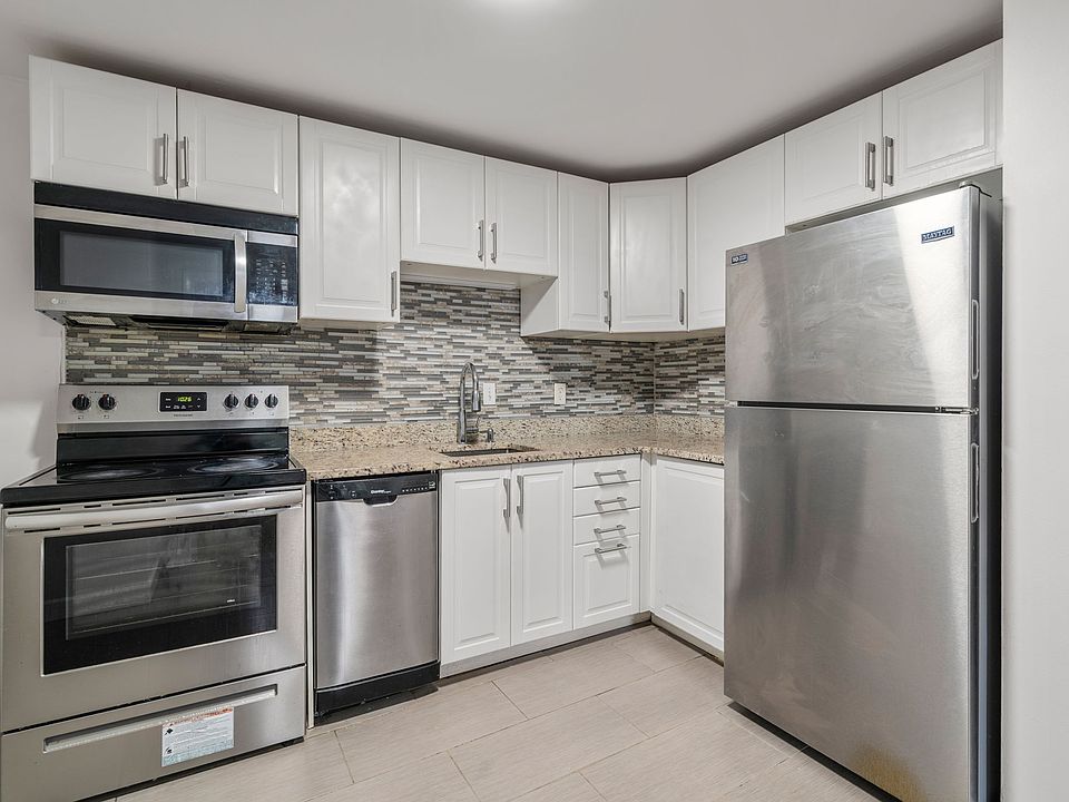 1st image of 39 Montvale Ave APT 8