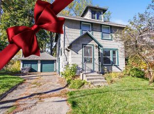 1527 Massachusetts Ave, Lansing, MI 48906