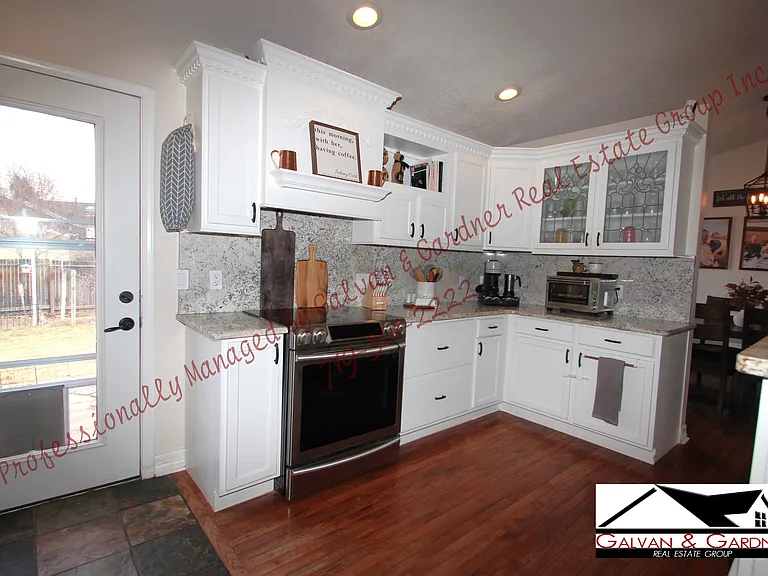 2110 Chapel Hills Dr — Photo 7