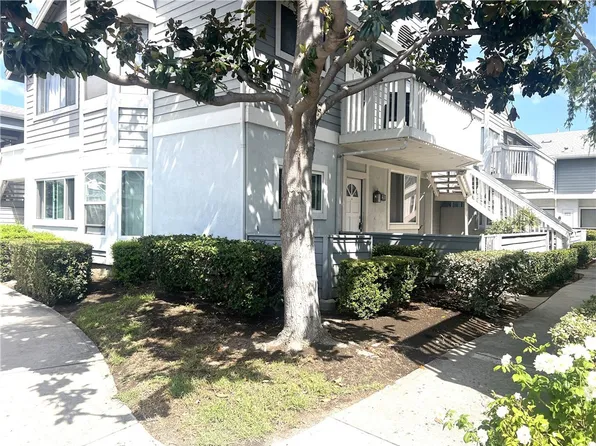 391 Huntington, Irvine, CA 92620