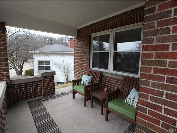 4th image of 8 Acacia Dr