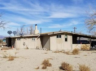 9404 Palomar Trl, Lucerne Valley, CA 92356