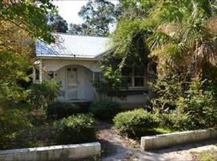411 W West St, Southport, NC 28461
