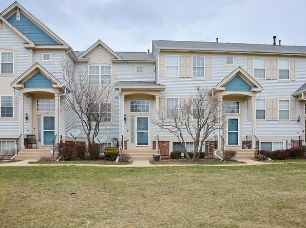 2669 N Augusta Dr, Wadsworth, IL 60083