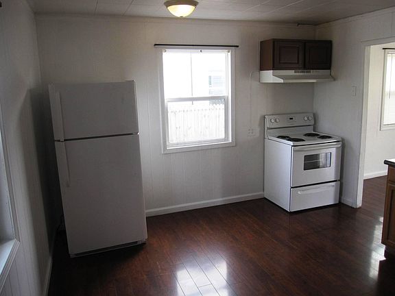 4th image of 4558 San Jose Ln