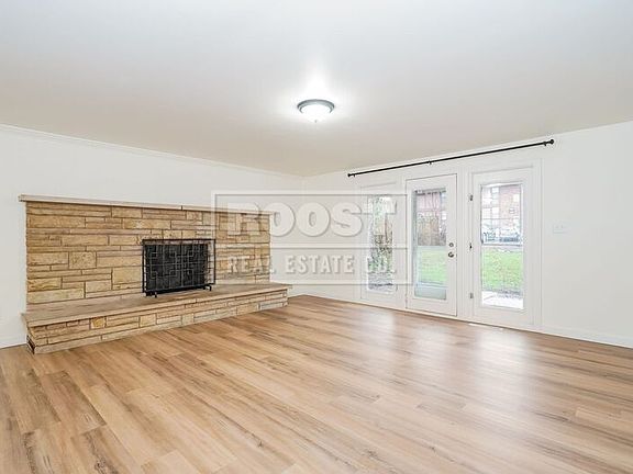 3rd image of 6311 Brauning Dr