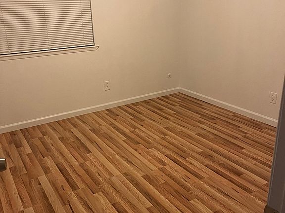 5th image of 231 W Tulare Ave #B