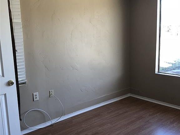 4th image of 1346 S Pioneer Dr