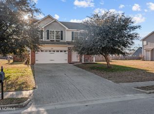 110 Maidstone Dr, Richlands, NC 28574