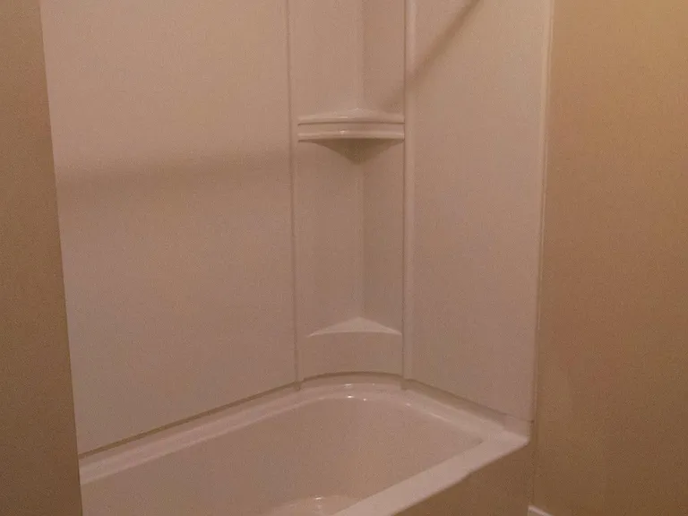 254 N Colony St #2 — Photo 4