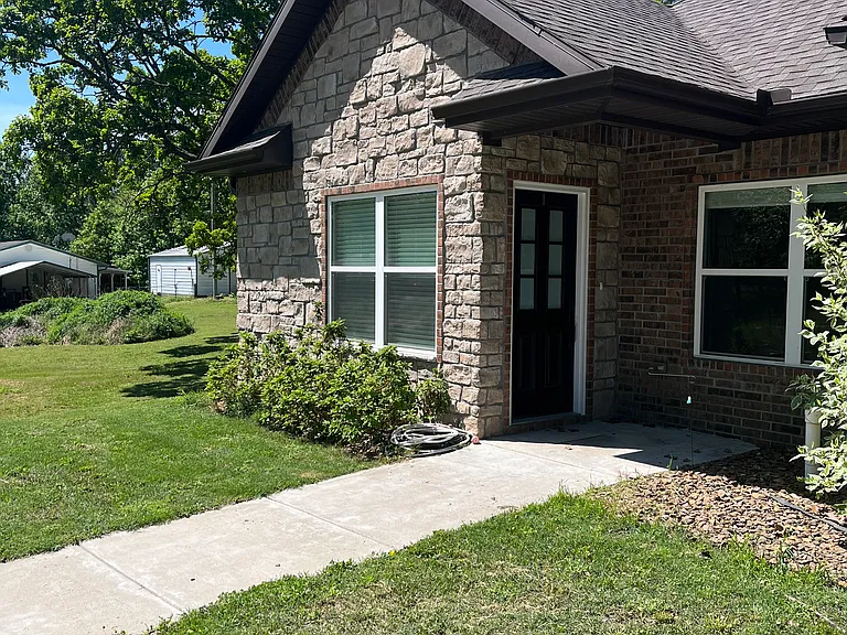 10859 Danny Bryan Rd #1 — Photo 2