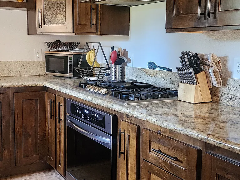 6027 Mio Ct — Photo 2