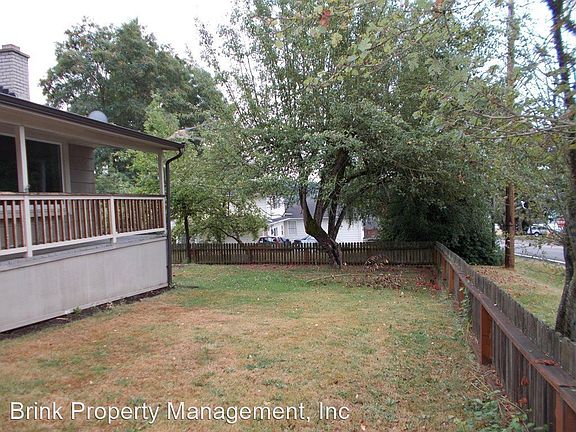 3rd image of 18124 62nd Ave NE