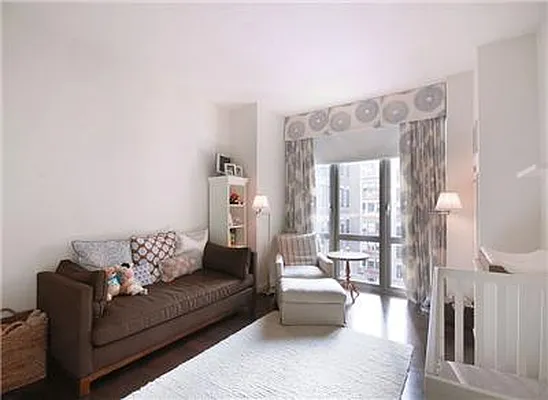 Sold by Living New York | media 1