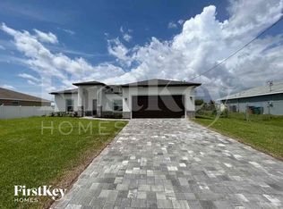 633 NW 28th St, Cape Coral, FL 33993