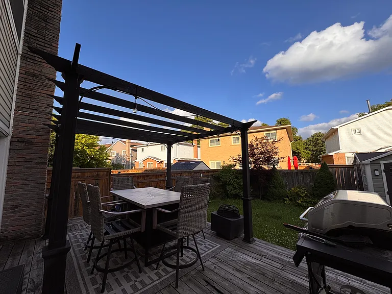19 Dalzell Ave — Photo 22