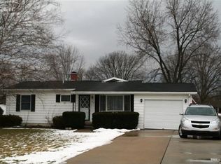 819 Moore St, Davison, MI 48423