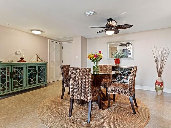 3rd image of 3000 N Ocean Dr APT 2