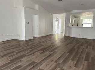 4101 Pine Ridge Ln, Fort Lauderdale, FL 33331