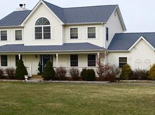 17 Benneywater Rd, Port Jervis, NY 12771