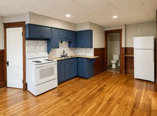 69 Washington St APT 2, Augusta, ME 04330