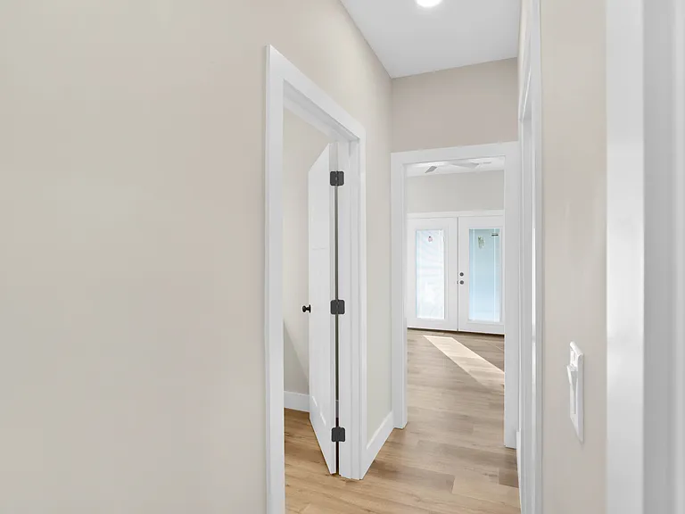 1022 Wentford Ave — Photo 22
