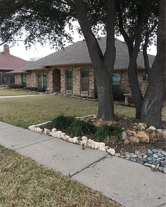 1st image of 1905 Meadowview Dr
