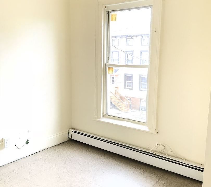 2nd image of 142 Lander St #2