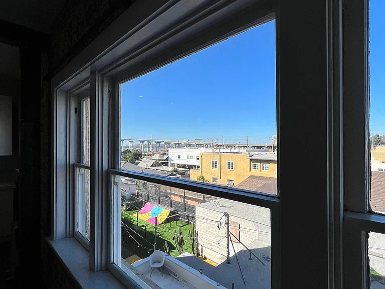2171 Logan Ave #2 — Photo 3