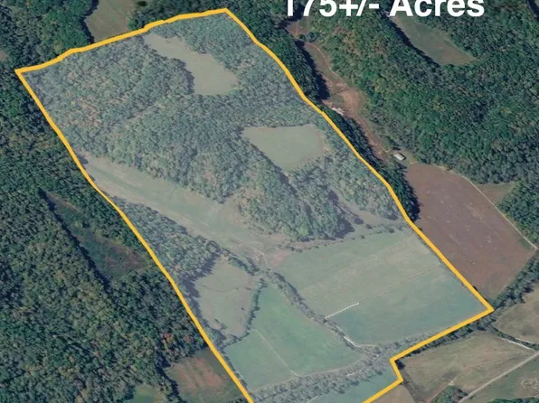 1693 Stoner Creek Rd, Elk Horn, KY 42733