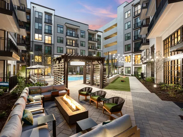 Solis Peachtree Corners