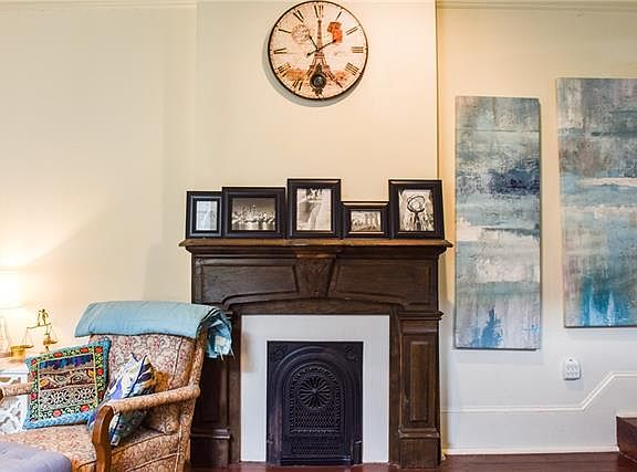 3rd image of 1524 Saint Mary St Unit B