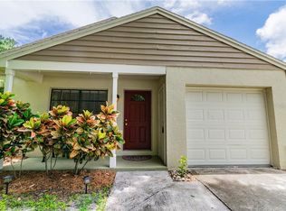 524 Sheridan Dr, Palm Harbor, FL 34684