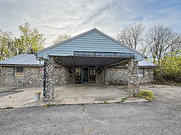 2nd image of 17371 N Bryant Rd