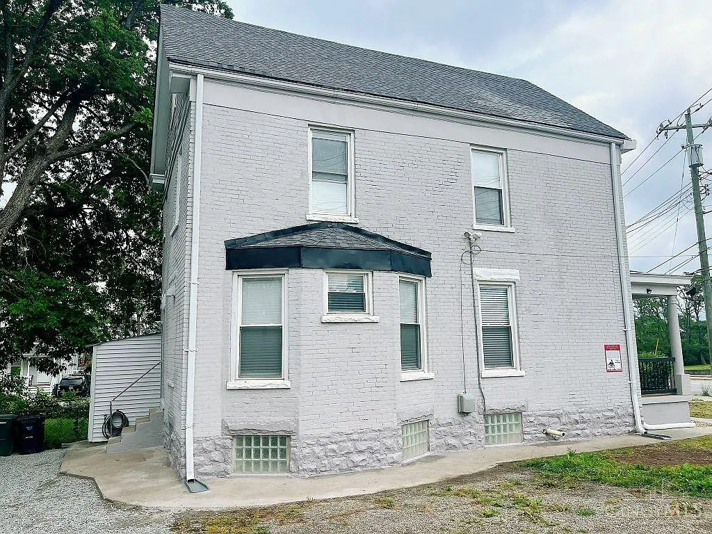 Building Photo - 3481 Montgomery Rd