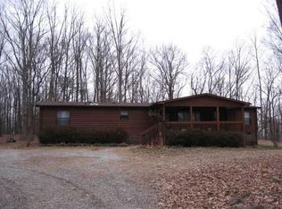 101 Hickory Dr, Goodview, VA 24095
