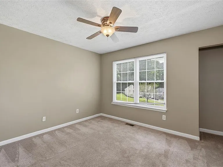 800 Revena Dr — Photo 21