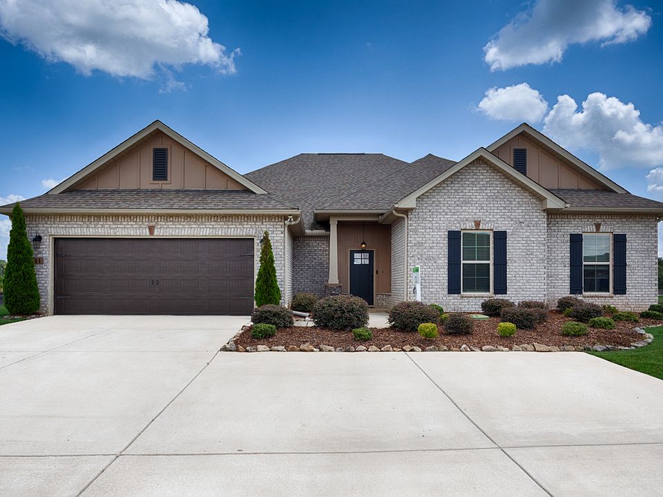 The Estates at Heritage Lakes - New Market, AL - DSLD Homes - Crosby III H