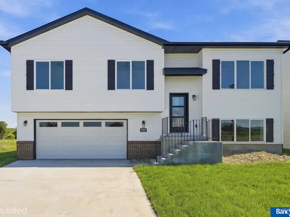 5017 N 35th Ct, Lincoln, NE 68504